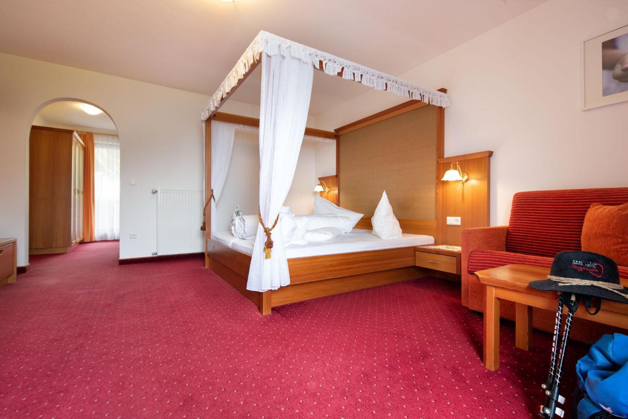 Hotel Bergfrieden Martello Buitenkant foto